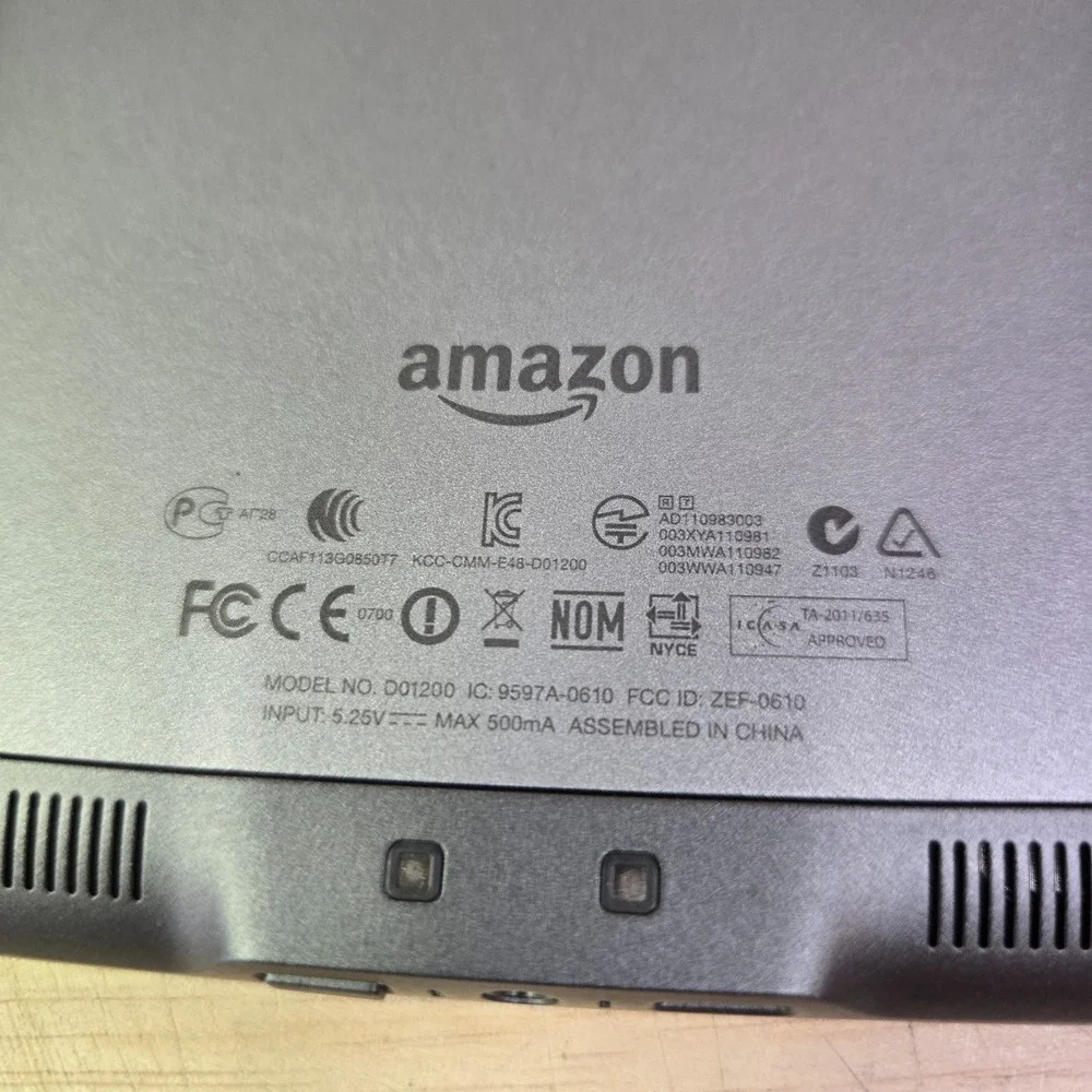 Amazon Kindle Touch 4th Generation Model D01200 Tested and Working